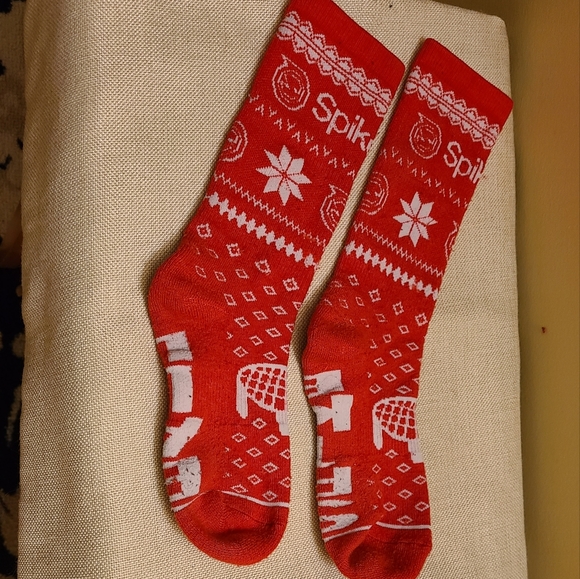 Spike ball red socks - Picture 4 of 4